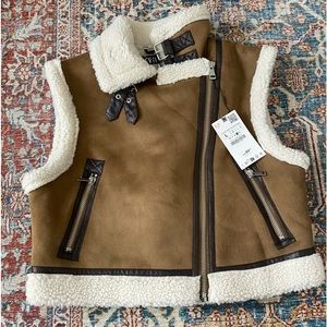 Zara Vest Size Large